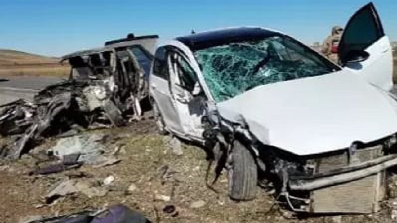 Diyarbakır’da trafik kazası: 2 ölü, 1 yaralı