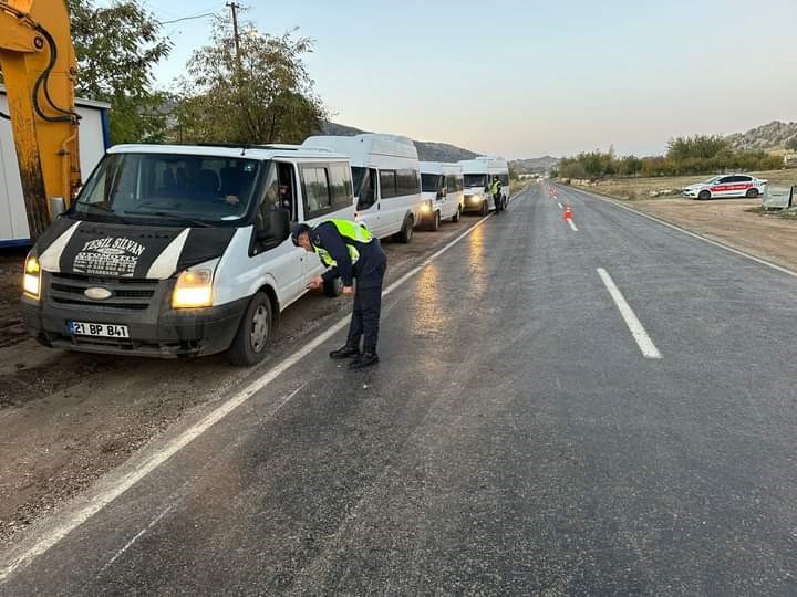 Çermik’te kış lastiği denetimi