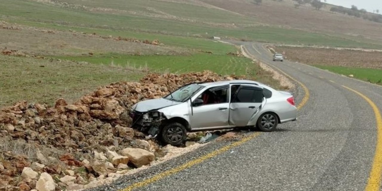 Diyarbakır’da sürücü aracın kontrolünü kaybetti; yaralılar var