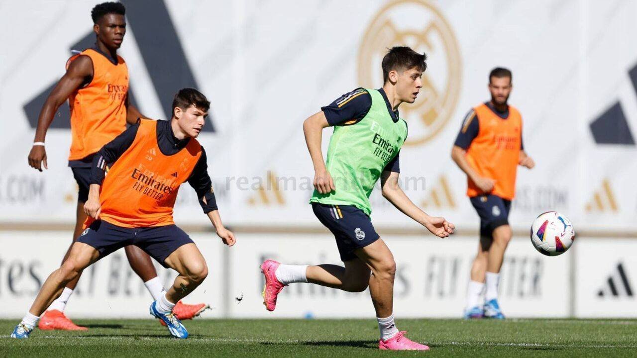 Arda Güler, Real Madrid formasıyla ilk lig maçına hazırlanıyor