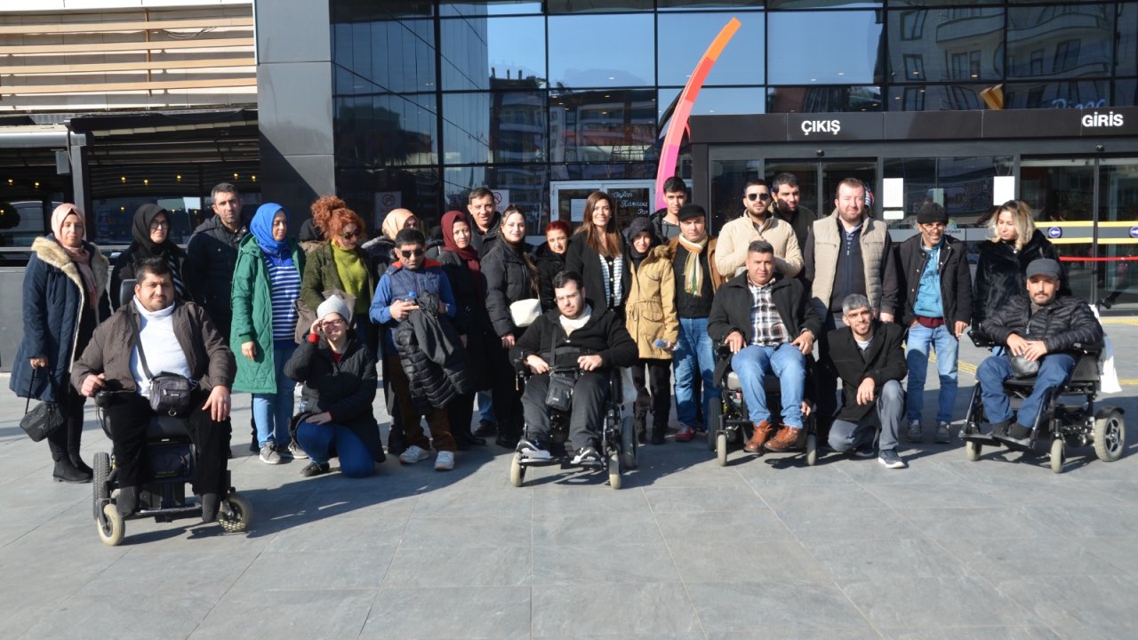 Diyarbakır'da engelli vatandaşlarla sosyal etkinlik