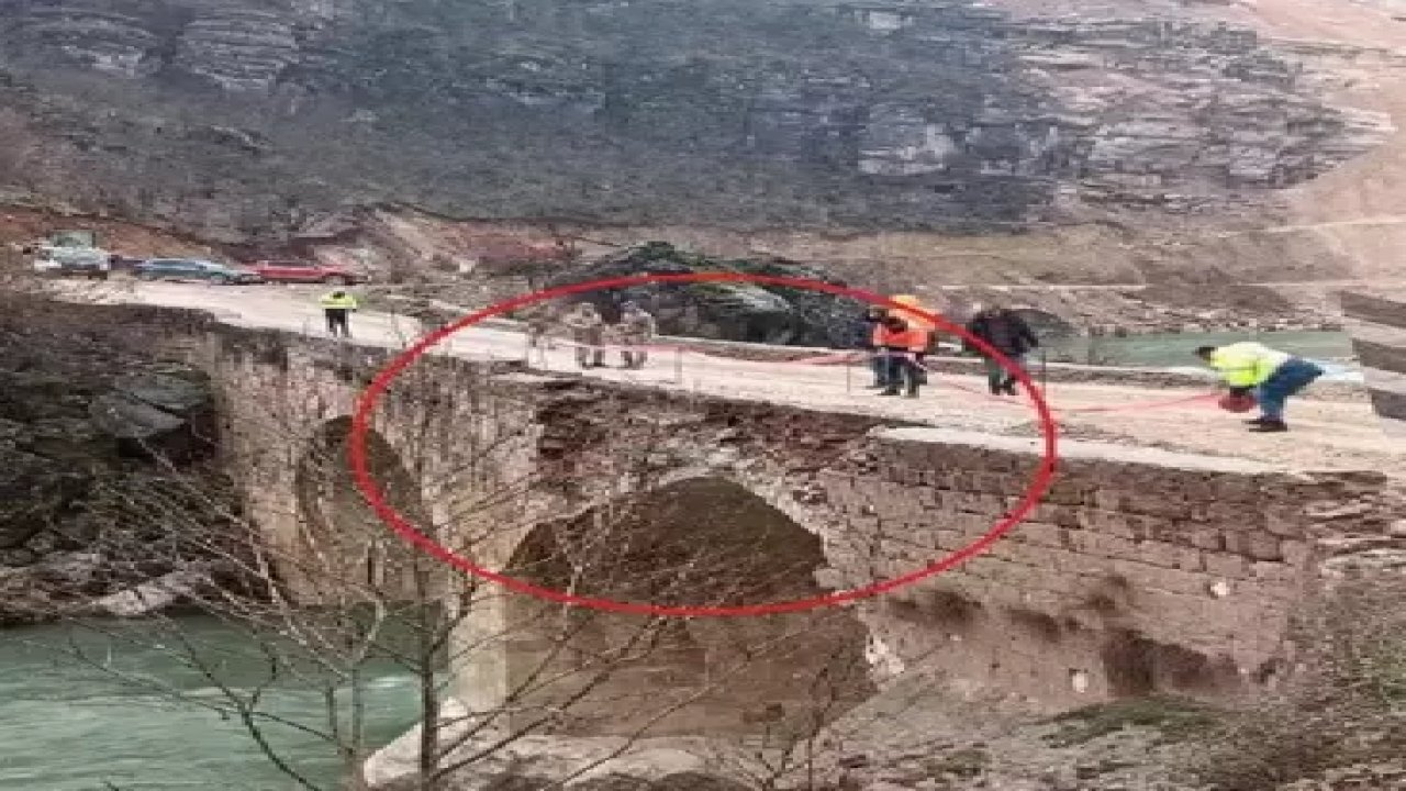 Diyarbakır'daki tarihi köprüye dinamit hasarı