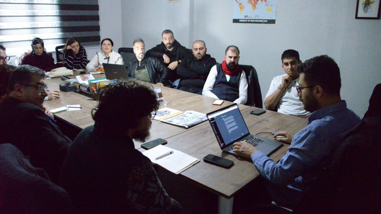 Güneydoğu Gazeteciler Cemiyeti’nden Diyarbakır’da atölye çalışması