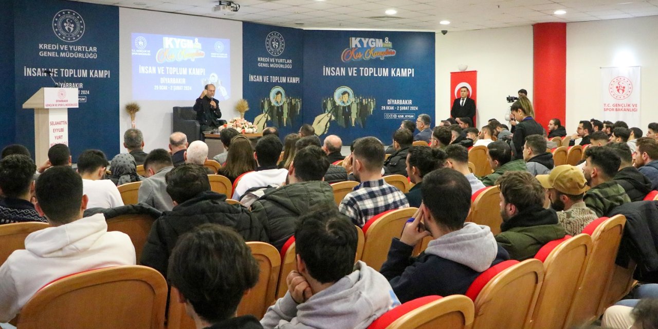 Diyarbakır'da tematik kış kampı başladı