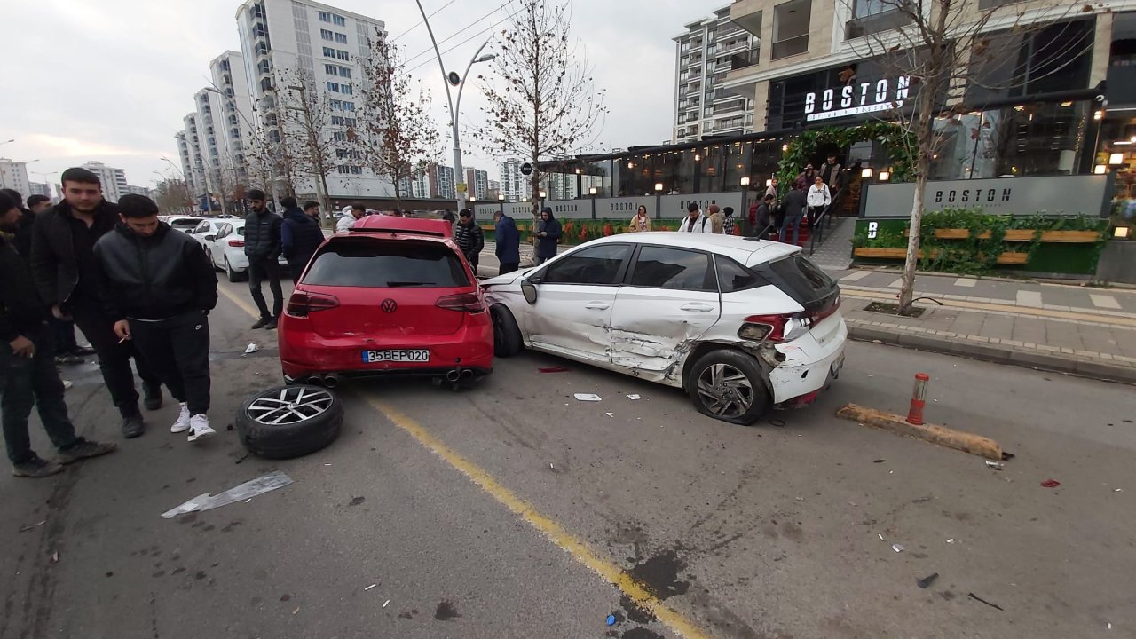 Diyarbakır'da kaza: 2 yaralı