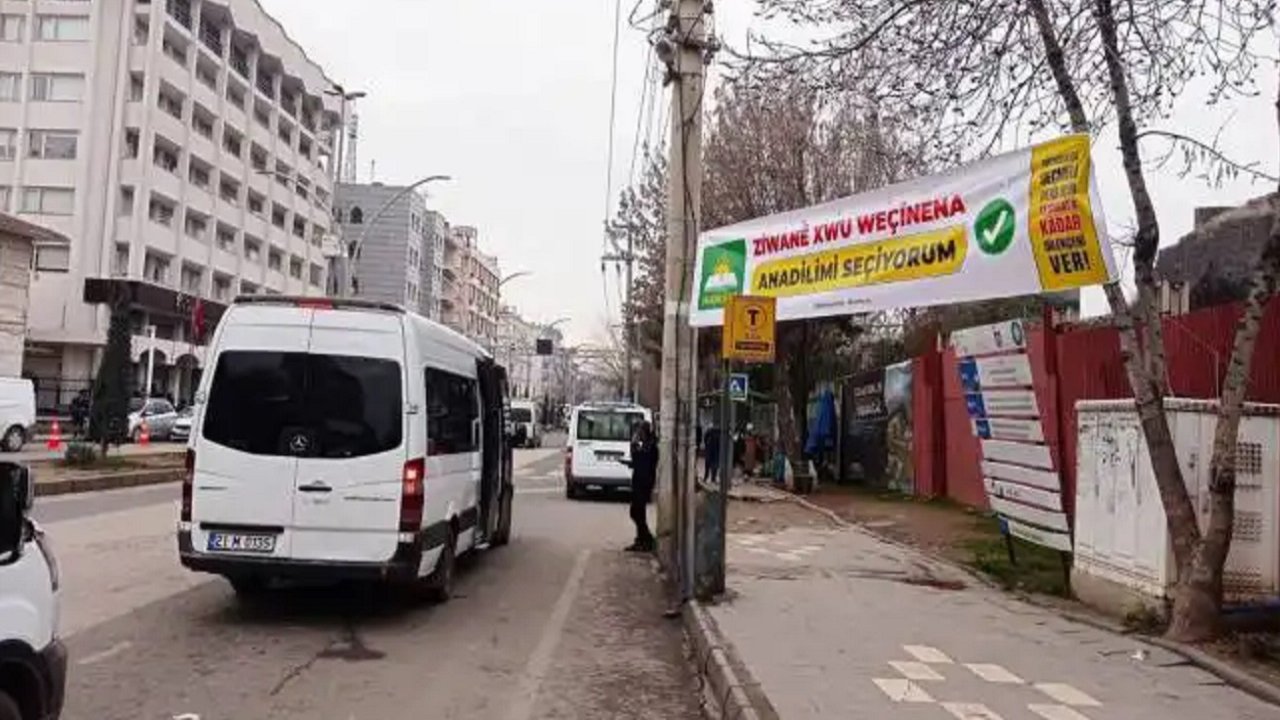 Diyarbakır'da "Anadilimi Seçiyorum" Standları açılıyor