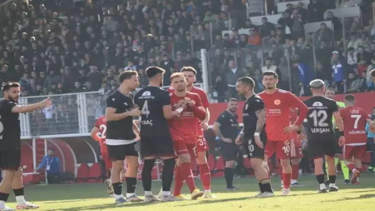 Batman Petrolspor - Elazığspor maçında tazyikli su ve biber gazı