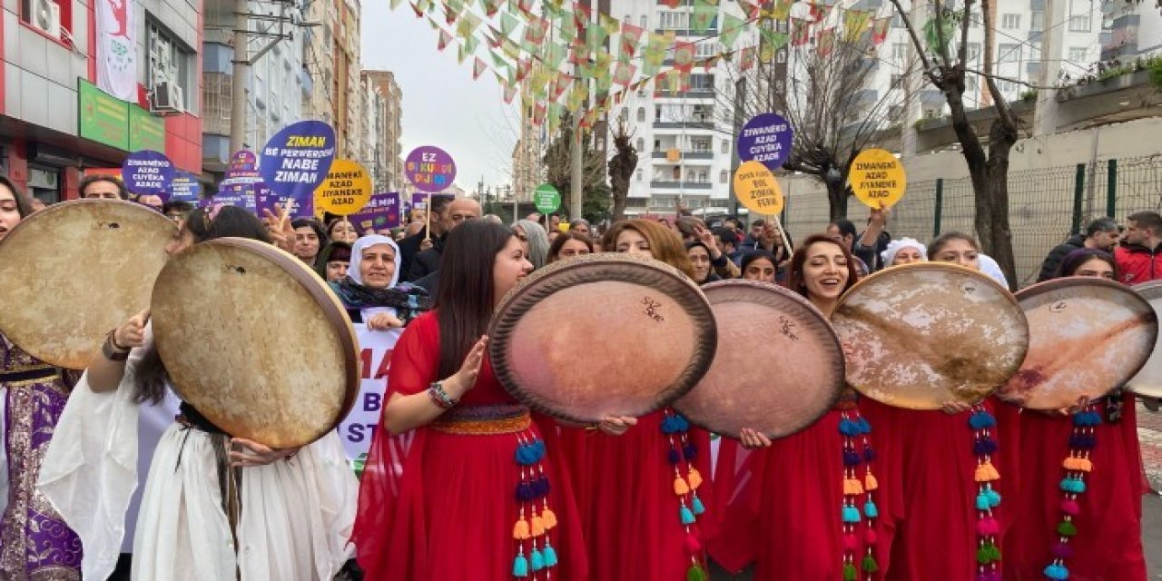 Diyarbakır’da anadil yürüyüşü