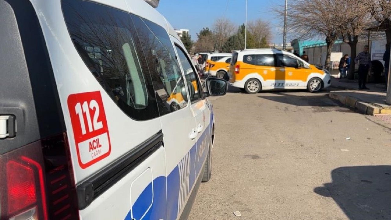 Diyarbakır’da taksicilerin kavgasında kan döküldü