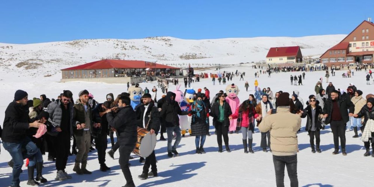 Bingöl Üniversitesi’nden 2’inci Hesarek Kar Festivali etkinliği