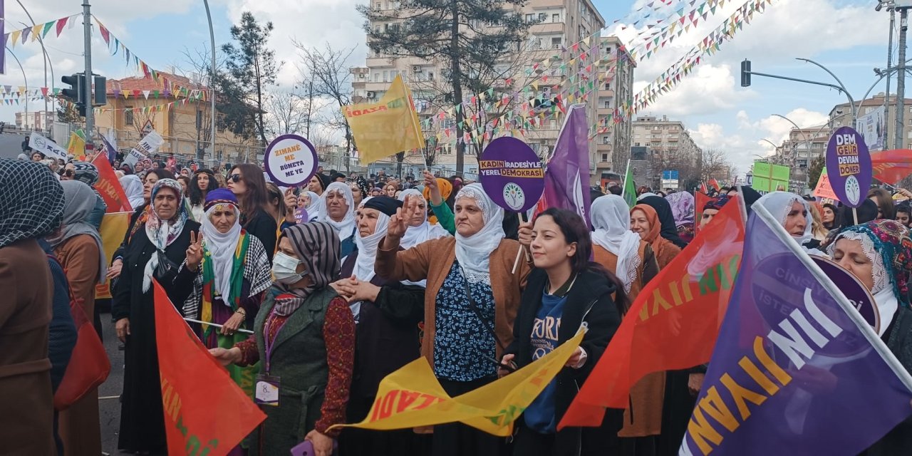 Diyarbakır’da kadınlardan ‘İstanbul Sözleşmesi’ mesajı