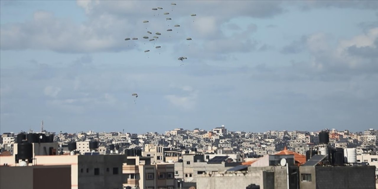 Paraşüt açılmadı, Gazze'ye havadan yardım can aldı