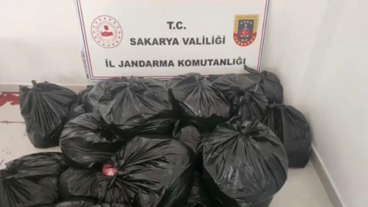 700 kilo at ve eşek etini sucuk yapıp vatandaşa satacaklardı!