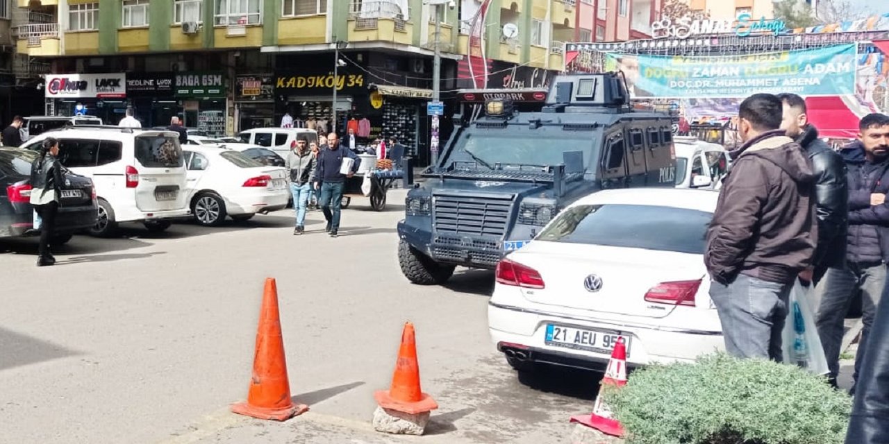 Diyarbakır’da gençler arasında bıçaklı kavga