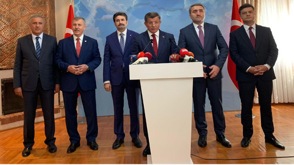 Davutoğlu AK Parti'den istifa etti: Ak Parti’nin ülke sorunlarına çare olma imkanı kalmamıştır