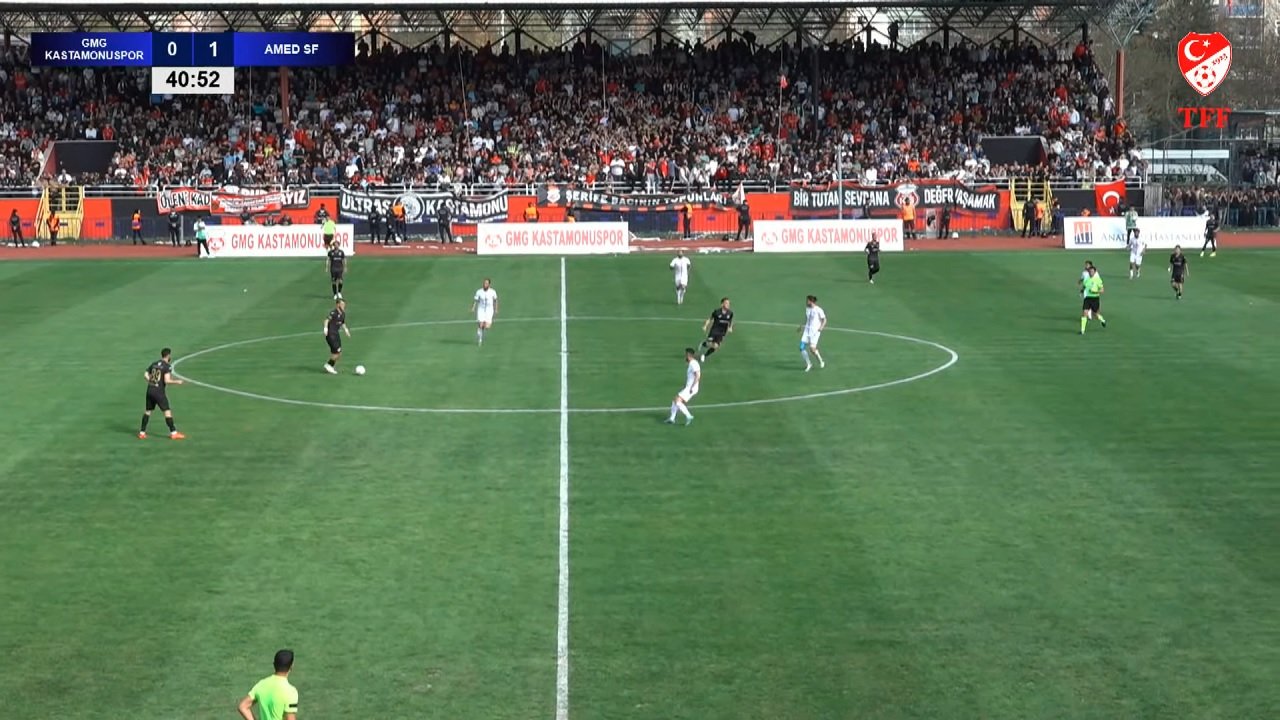 Kastamanospor-Amedspor | İlk yarı sonucu:  0-1