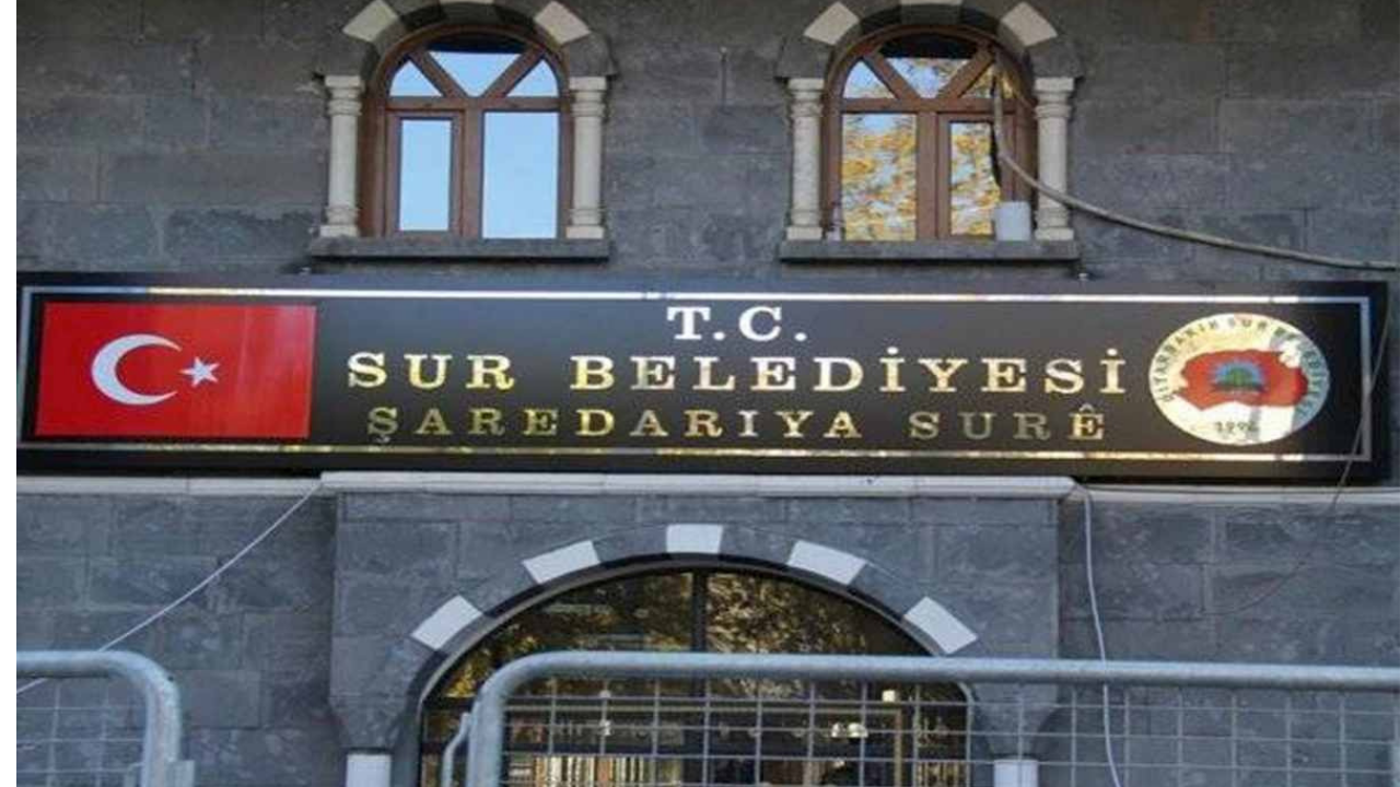 Diyarbakır Sur Belediyesi'ne soruşturma