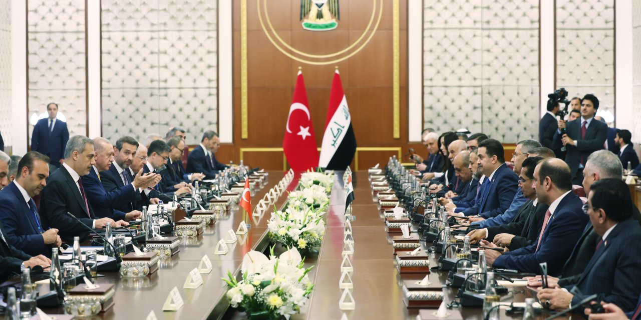 Türkiye-Irak ilişkilerinde 'dönüm noktası': Kalkınma Yolu Anlaşması imzalandı