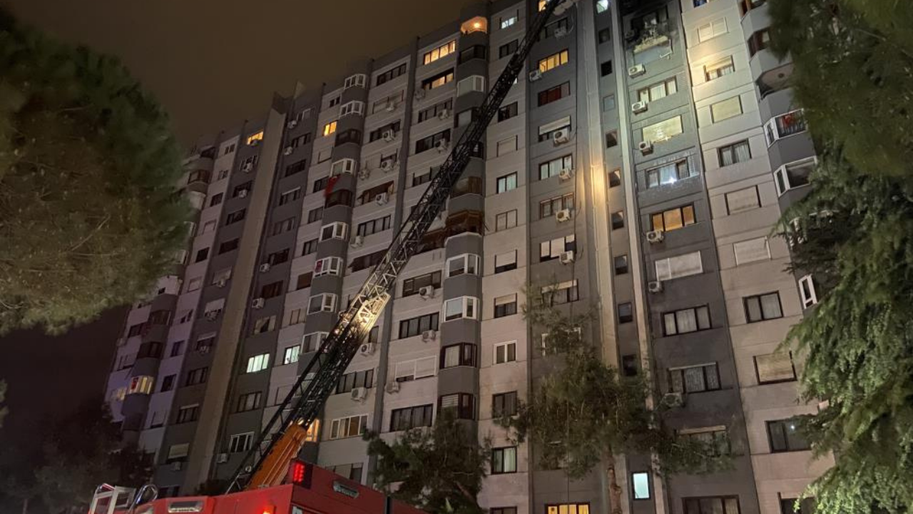 15 katlı binada yangın paniği