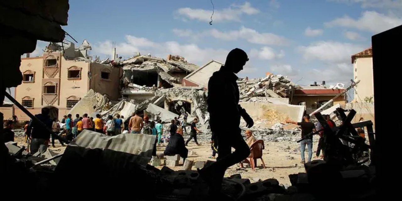 İsrail ordusu, Refah'ı tahliye ediyor