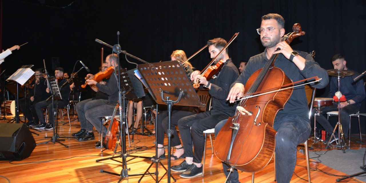 Dicle Üniversitesinde "Orkestra Konseri"