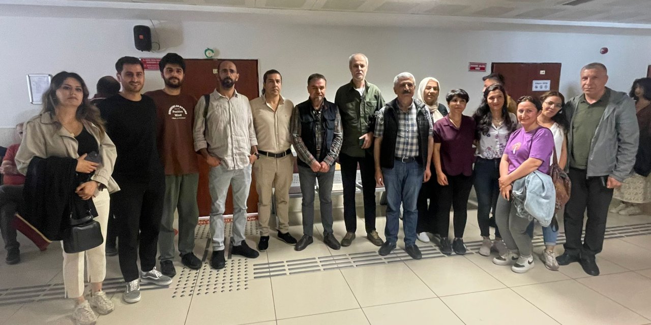 Diyarbakır’da yargılanan gazetecilerin duruşması ertelendi