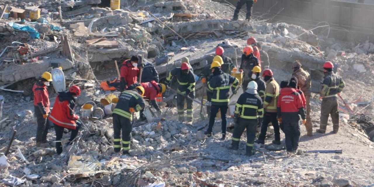 Diyarbakır’da 100 kişinin öldüğü Hisami Apartmanı davası ertelendi