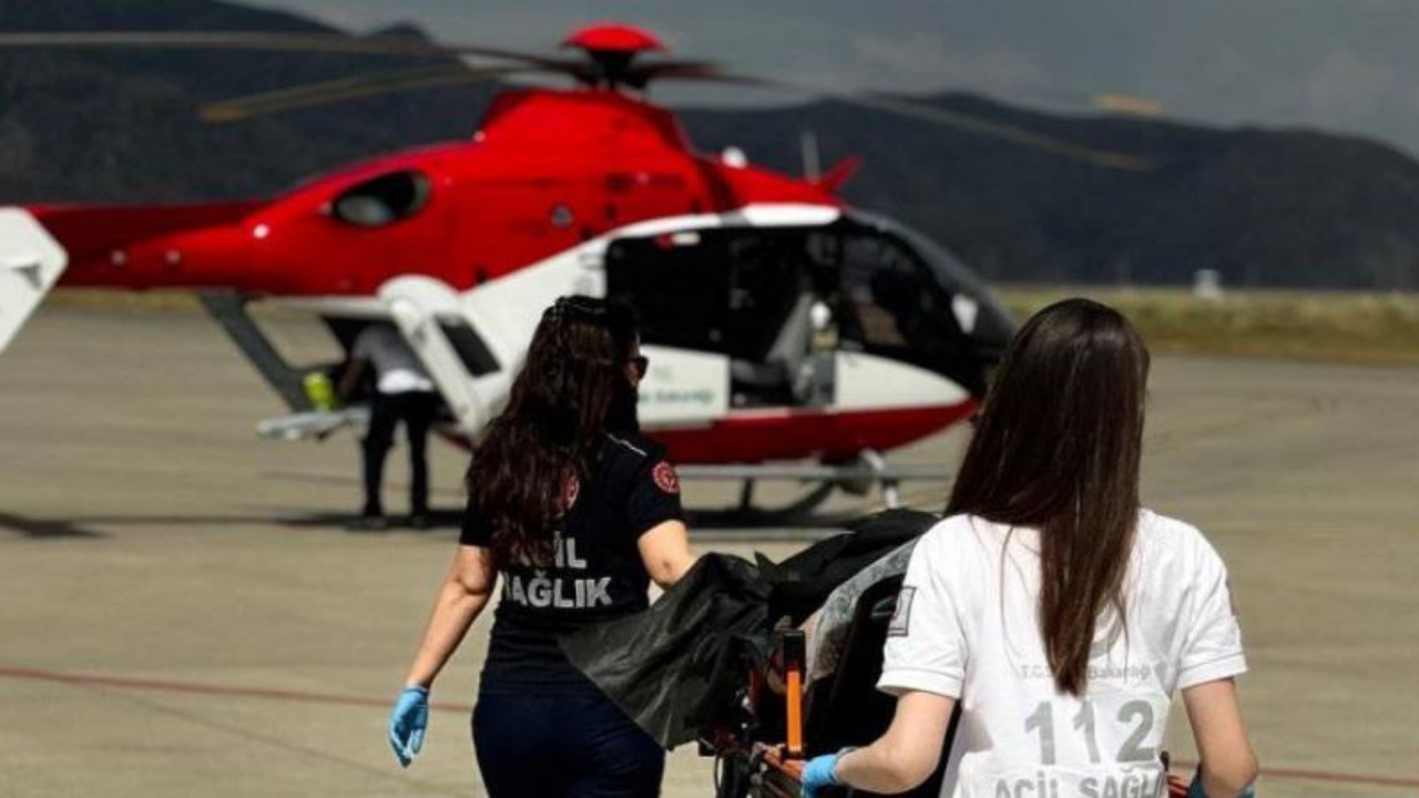 Hasta adam ambulans helikopterle Diyarbakır’ a sevk edildi