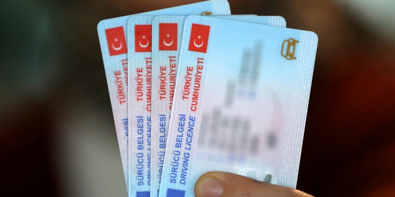 Milyonlarca kişiyi ilgilendiren ehliyet güncellemesi