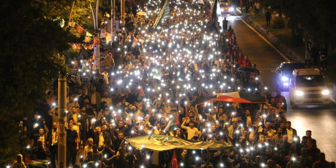 Refah’taki katliam Diyarbakır’da protesto edildi