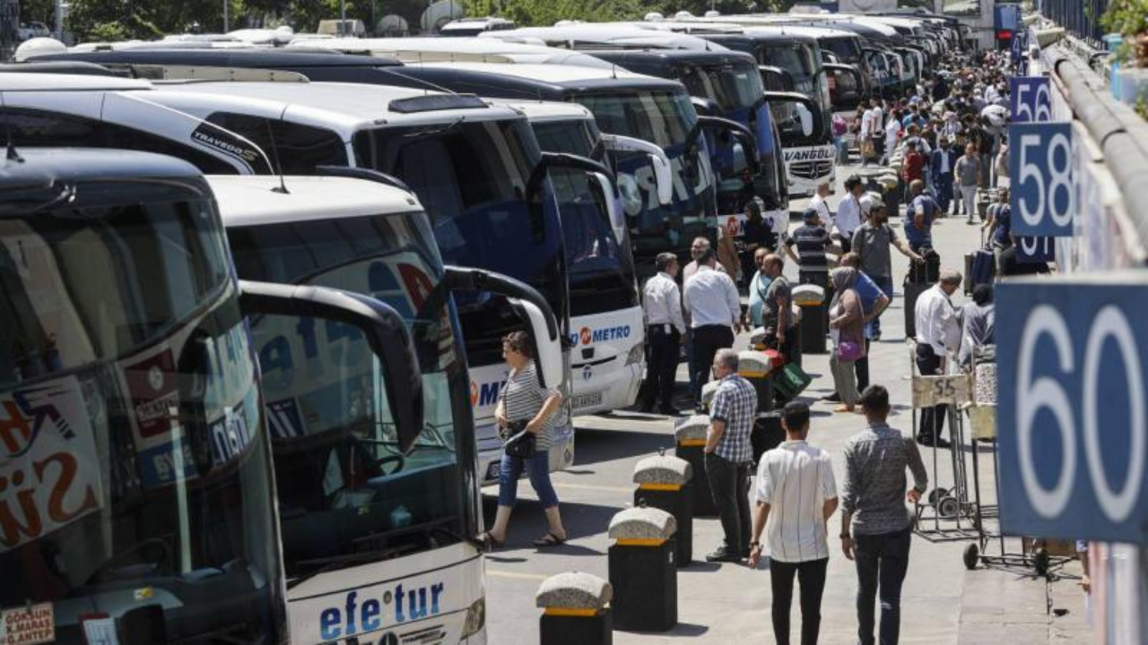 Kurban Bayramı için otobüs biletleri tükeniyor