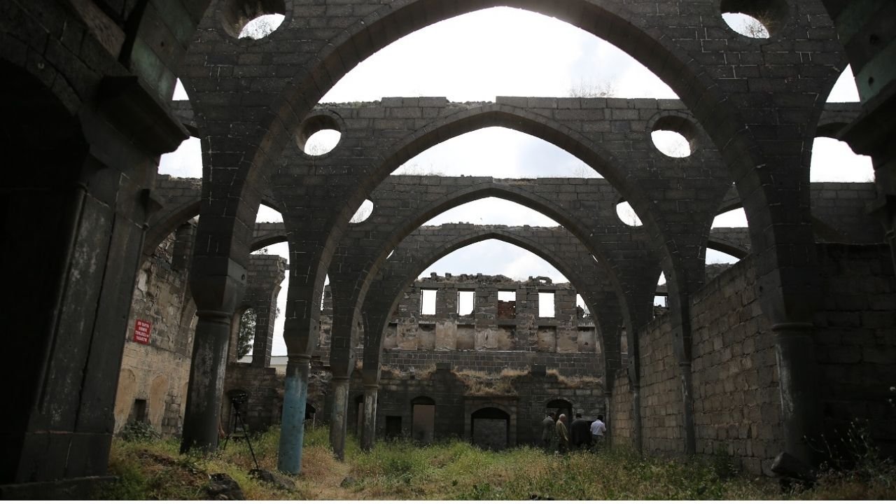Diyarbakır'da 500 yıllık Çeltik Kilisesi restore edilecek