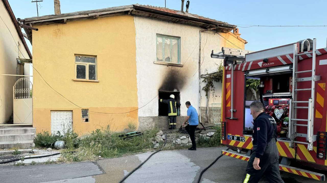 Kiracı öfkesine yenik düşerek evi ateşe verdi!