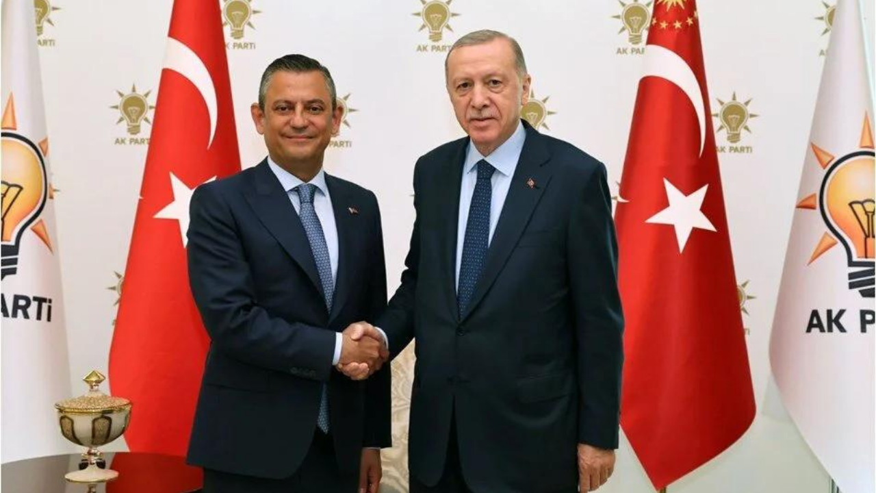 Cumhurbaşkanı Erdoğan, CHP Genel Başkanı Özel ile görüşecek