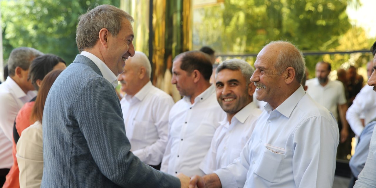 DEM Parti Eş Genel Başkanı Bakırhan, Siirt'te partililerle bayramlaştı