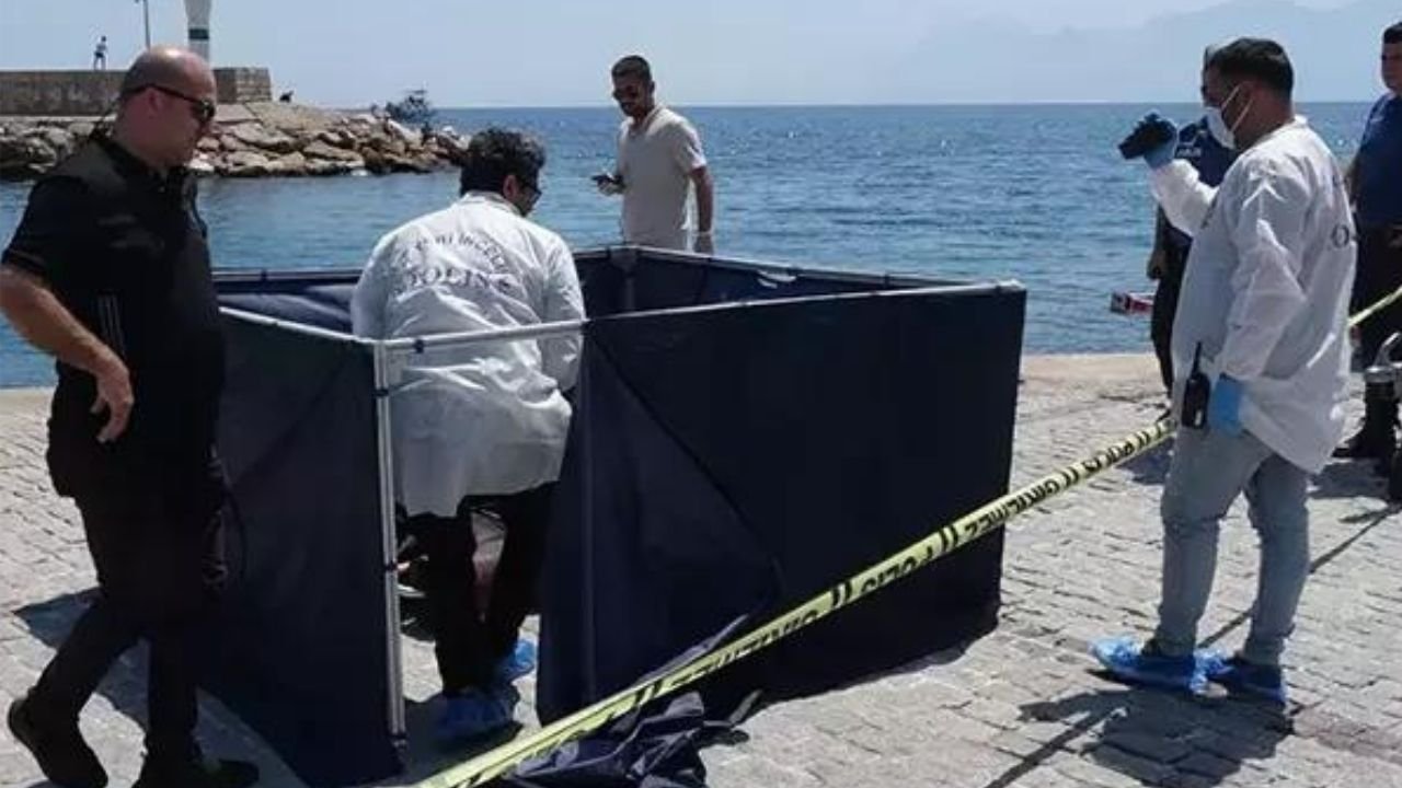 Antalya'da denizde, parçalanmış ceset bulundu