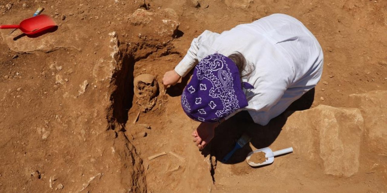 Diyarbakır'da çocuklara ait yeni mezar ortaya çıktı