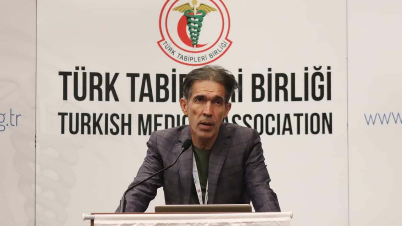 Diyarbakır Tabip Odası Başkanı Dr. Ülgen, 8 yıl sonra görevine döndü