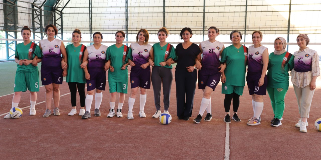 Diyarbakır’daki belediyeler arası spor turnuvası düzenledi