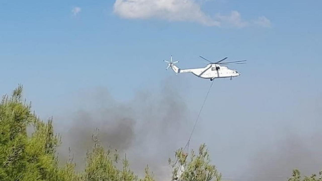 Hatay’da orman yangınına havadan ve karadan müdahale