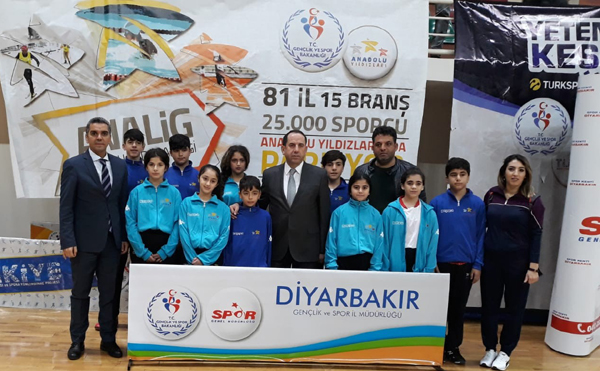 Diyarbakır’da badminton grup müsabakaları tamamlandı