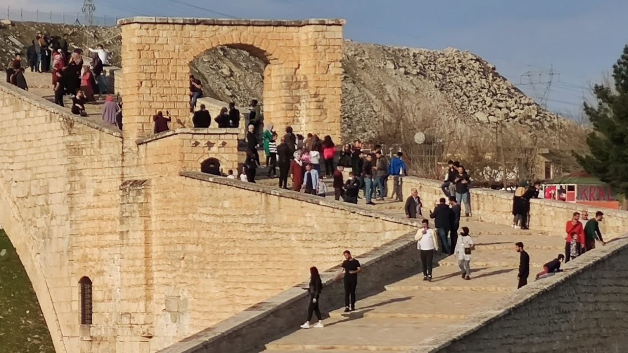 Malabadi Köprüsü ve Silvan hak ettiği değeri görmüyor