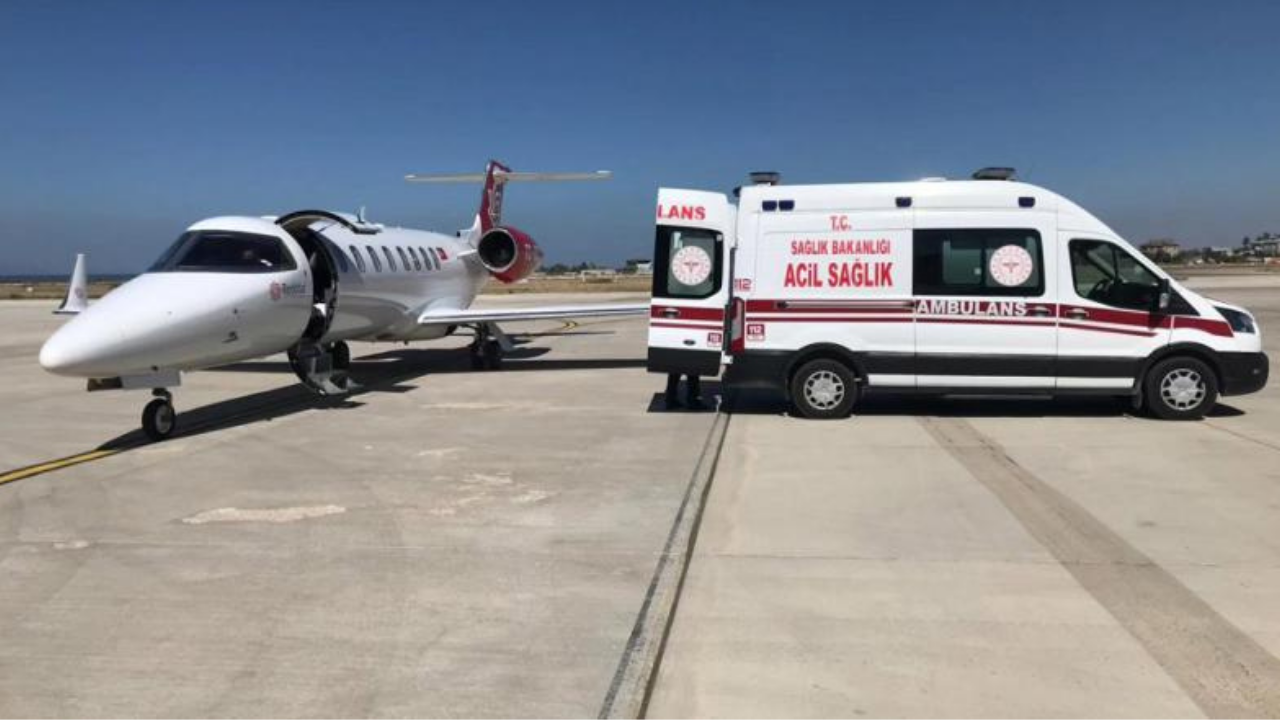 Ambulans uçak hasta bebek için havalandı