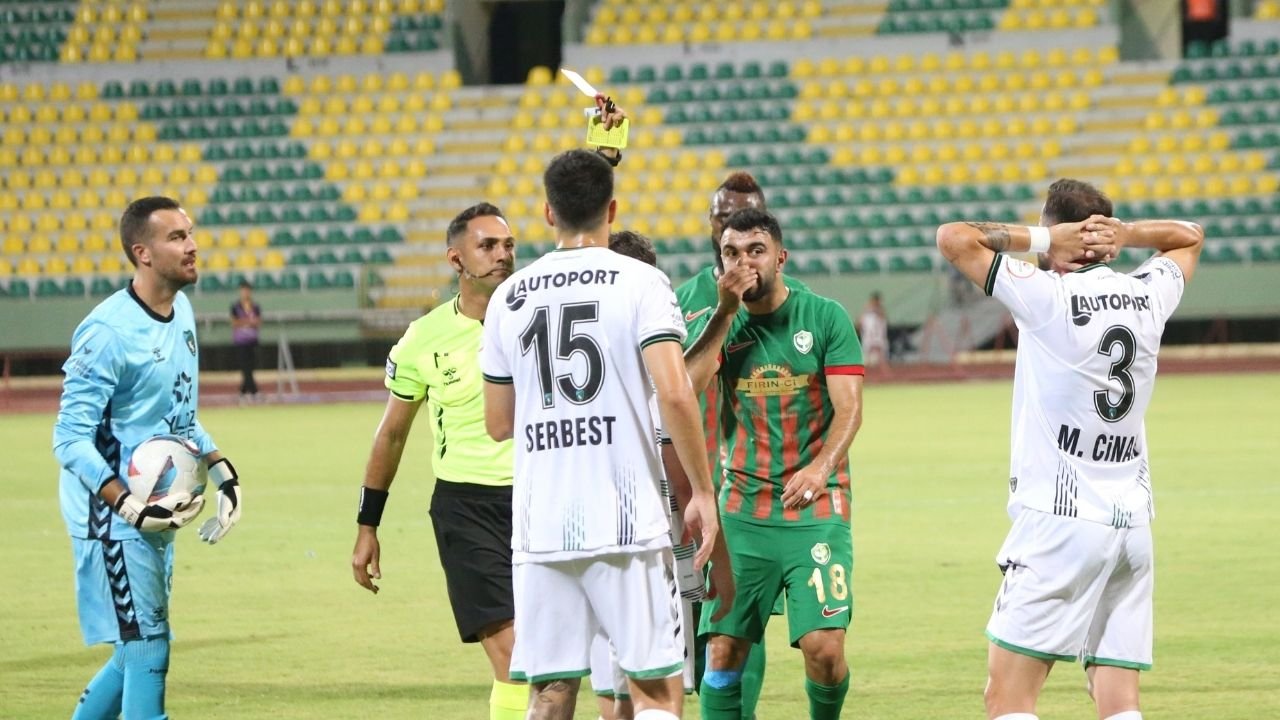 Amedspor-Kocaelispor maçında kırmızı kart kararları doğru muydu?