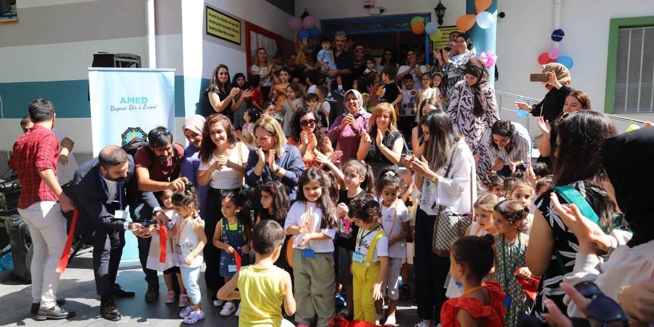 Çok dilli hizmet verecek olan Zarokistanlarda eğitim başladı