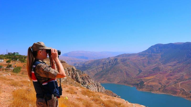 Fıstık hırsızlığına karşı jandarmadan dronla denetim