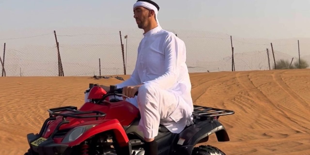 "Dünyanın en uzun adamı" Sultan, Dubai'de çöl safarisi yaptı