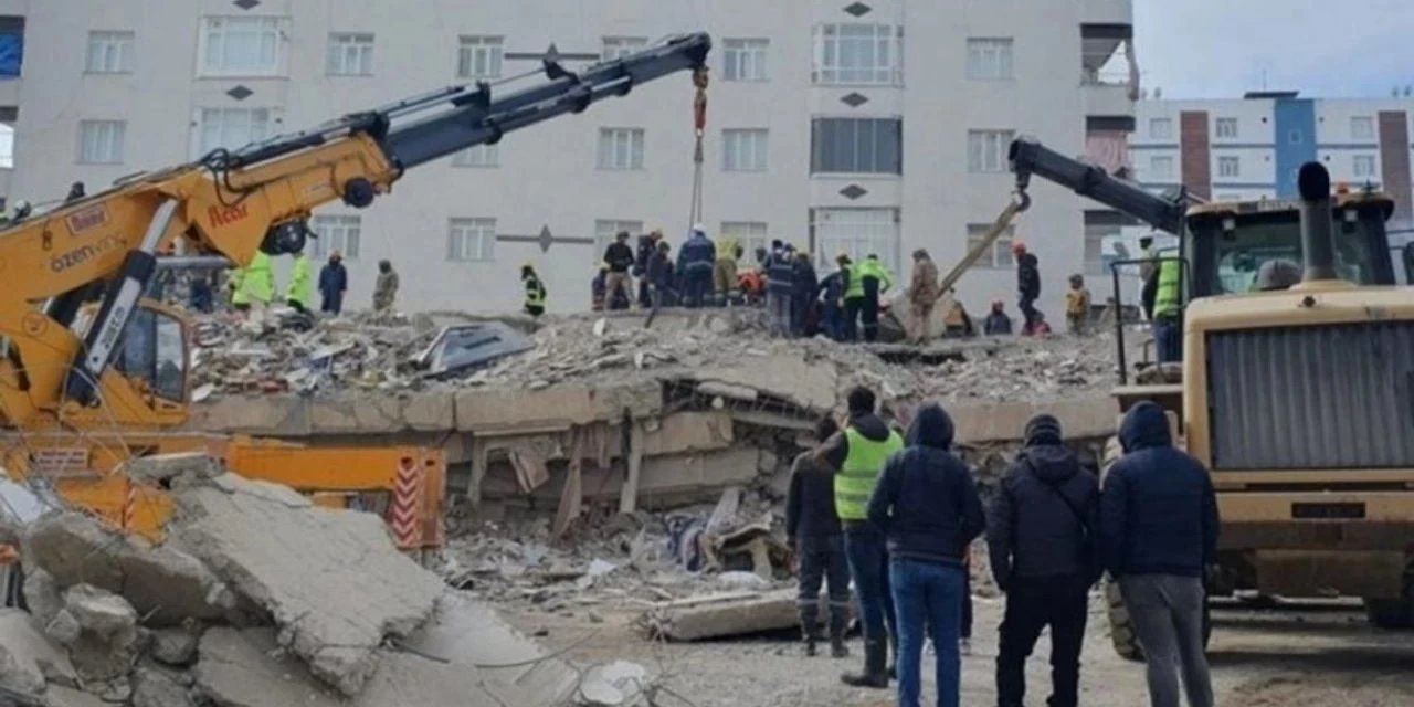 100 kişinin öldüğü Diyarbakır'daki Hisami Apartmanı davasında karar