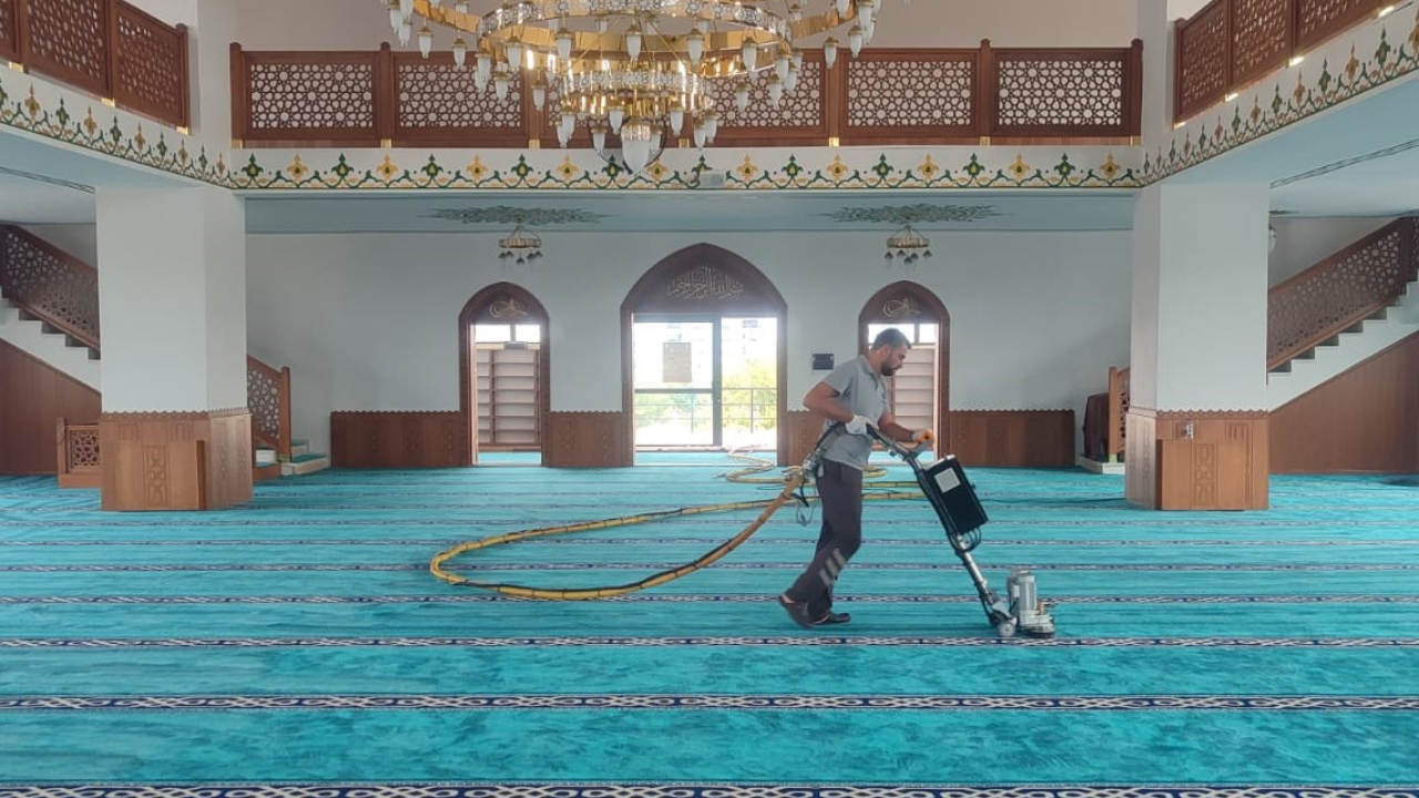 Kayapınar Belediyesi'nden ibadethanelere hijyen desteği