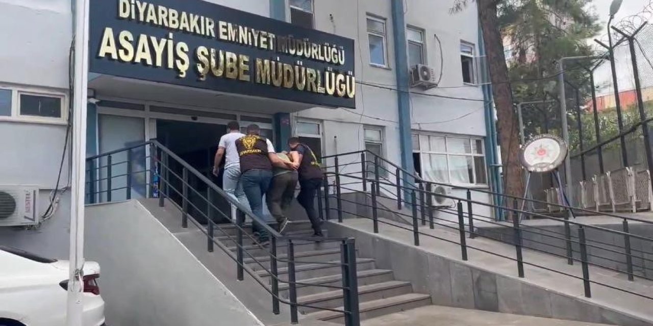 Diyarbakır'da 25 yıl hapis cezası bulunan zanlı, 15 yıl sonra yakalandı